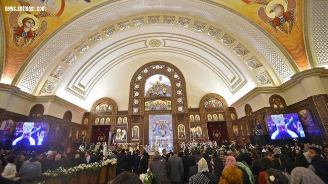 السلطات المصرية تقبض على 4 طلاب نشروا فيديو يسخر من طقوس دينية مسيحية