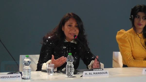 السعودية هيفاء المنصور حزينة على وضع المرأة في العالم